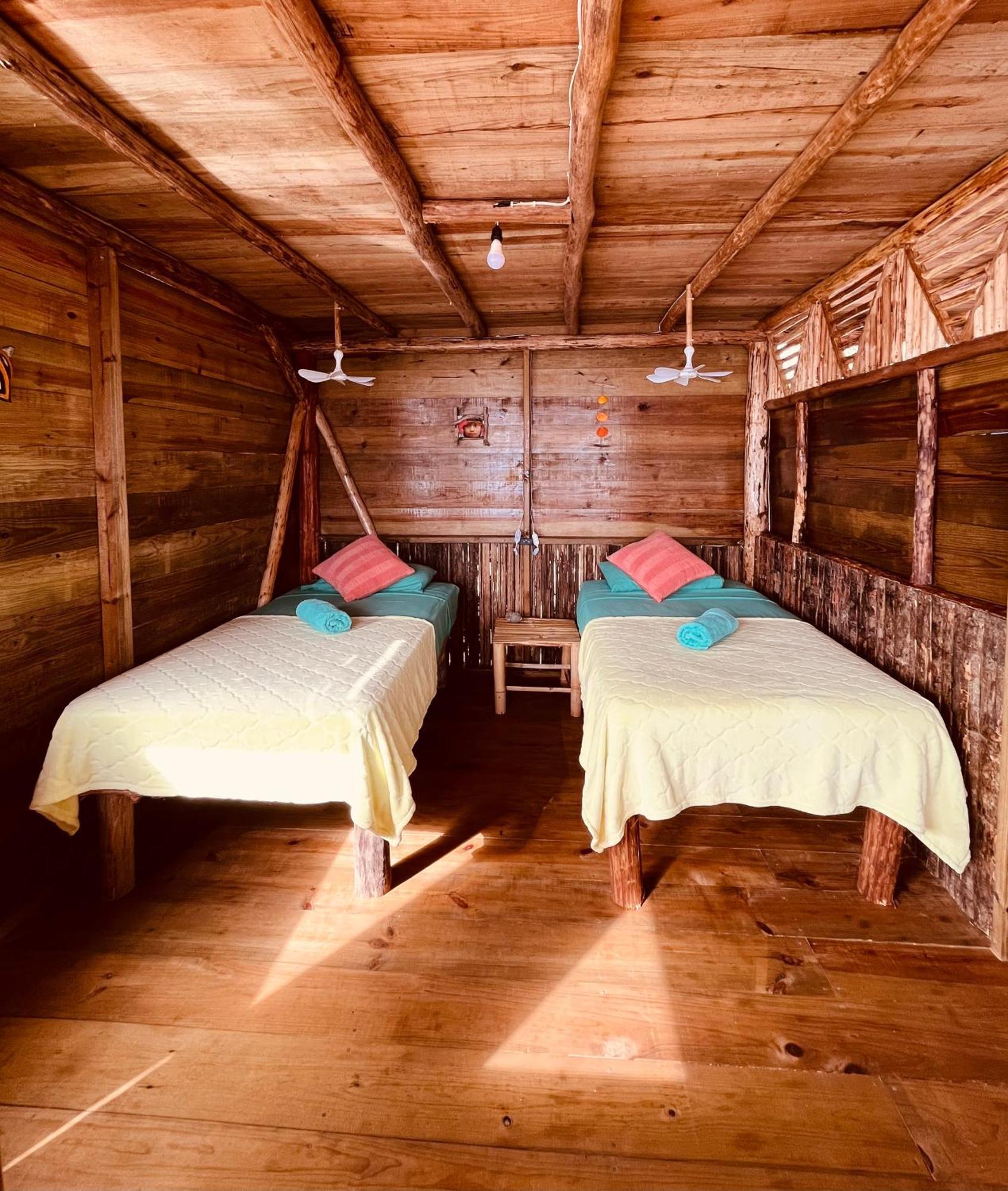 Urraca Monkey Island Eco Resort (Adults Only) Punta Laurel Dış mekan fotoğraf